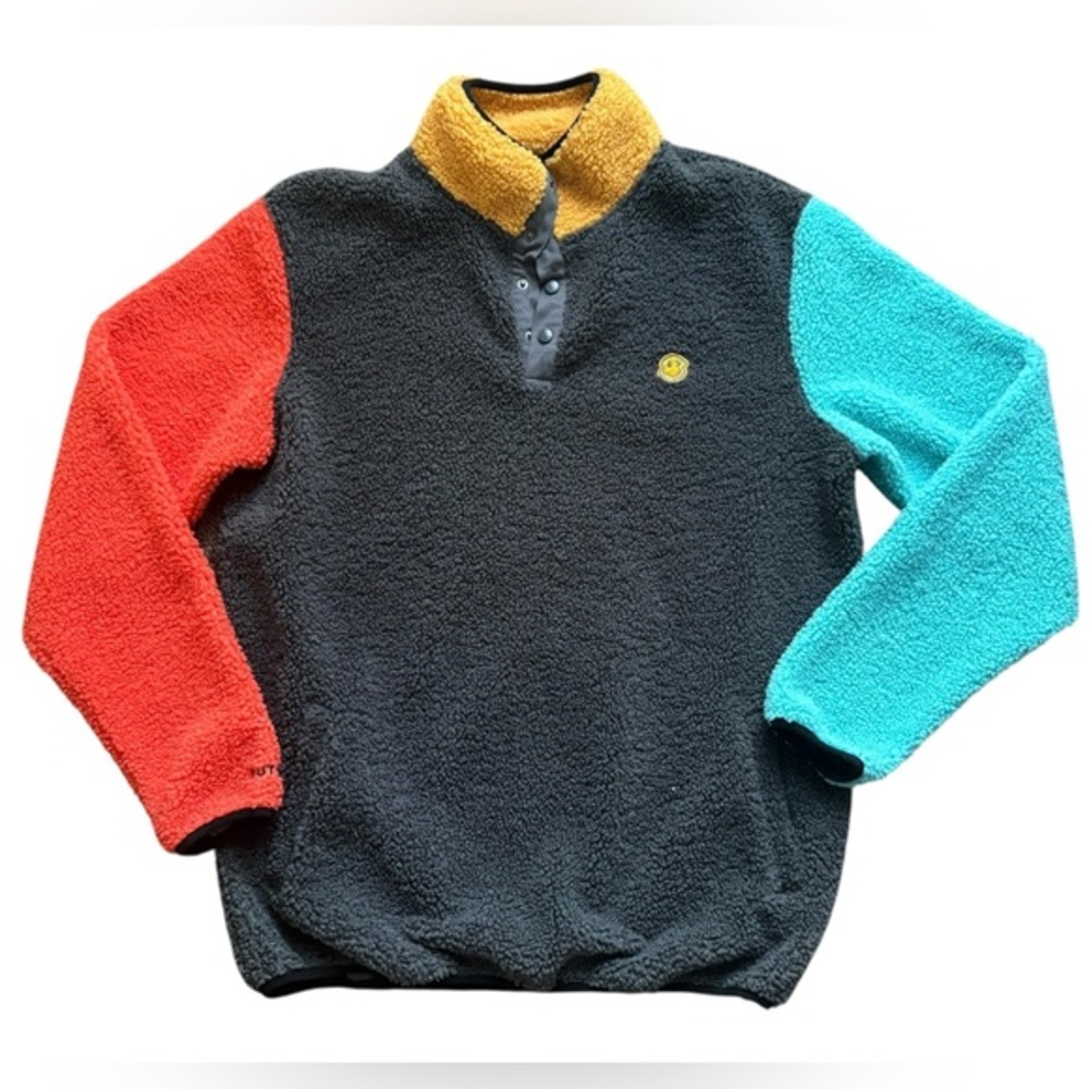 Dutch Bros multicolor pull over fleece size large.